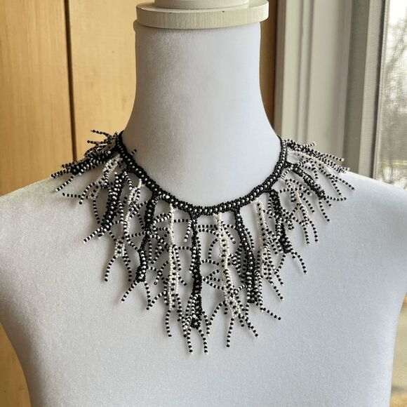 VTG Handmade Seed Bead Coral Fringe Statement Necklace Black White Boho Artwear - Picture 5 of 9
